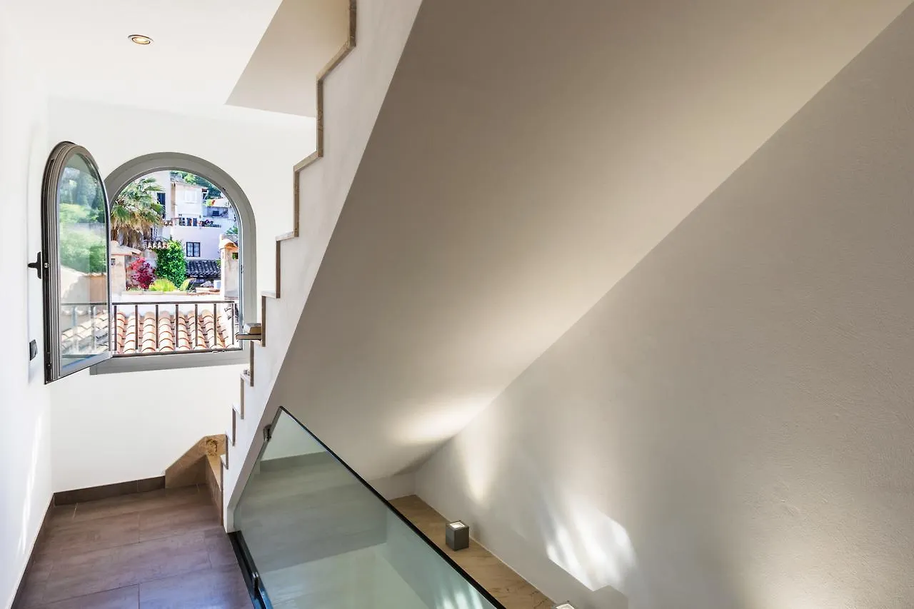 פוינסה Townhouse Calvari By Homevillas360